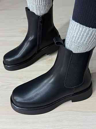 Черевики жіночі Hengji 958 челсі утеплені на хутрі шкіряні чорні, 38, 24 см Київ