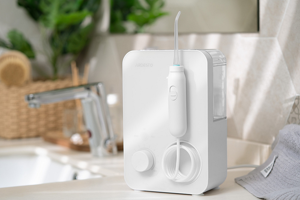 Іригатор ARDESTO стаціонарний, чаша 600 мл, від мережі , 7 насадок, білий Київ - фото 4
