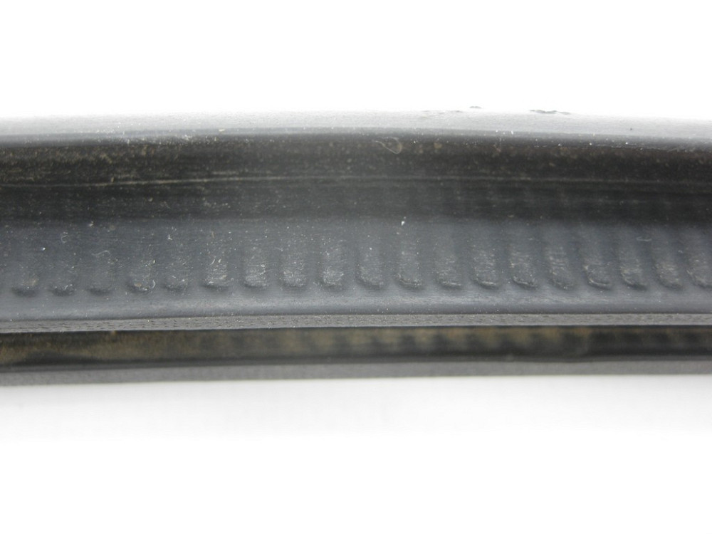 Mercedes-Benz  A1646701339 Ущільнювач лівої кватирки заднього крила GL X164 Одеса - фото 8