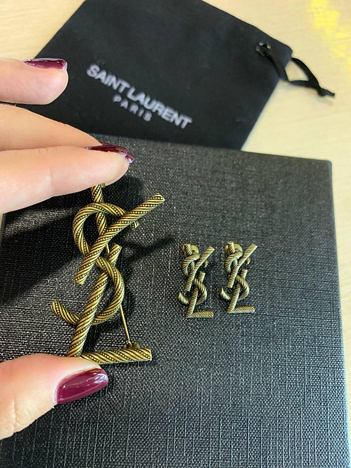 Сен Лоран комплект украшений / Yves Saint Laurent серьги и брошка Одесса - изображение 1