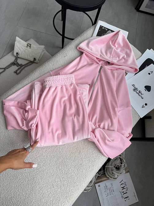 Жіночий стильний прогулянковий костюм-двійка: кофта та штани в спортивному стилі велюр Барбі, 42/44 Одеса - фото 5