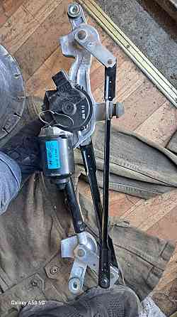 Трапеція склоочисників у зборі з мотором на Hyundai Kona 2016-2021 року. Київ