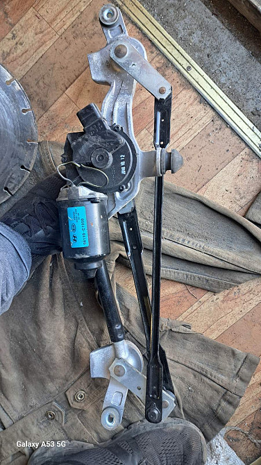 Трапеція склоочисників у зборі з мотором на Hyundai Kona 2016-2021 року. Київ - фото 1