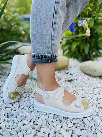 No brend Босоніжки жіночі 19-1 бежеві (літо, шкіра натуральна) (5082) Коломия