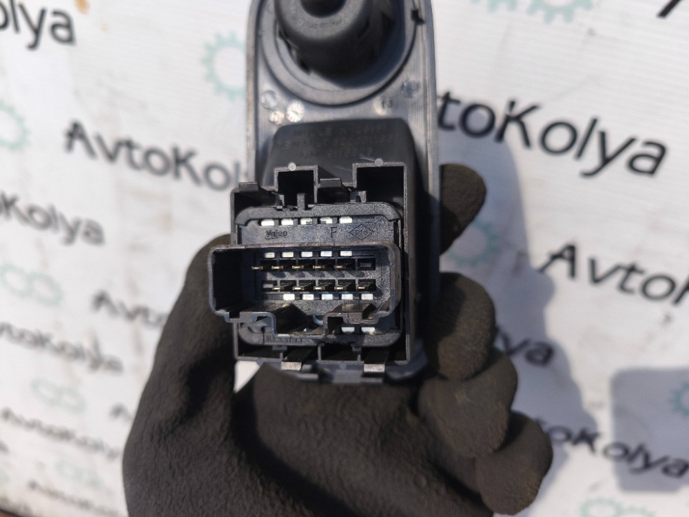 Блок керування склопідйомниками Renault Trafic II 2001-2013 (8200011867) Ковель - изображение 3