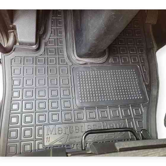 Килимки Мерседес actros 2011-2018 (не плоска підлога) борт 2,5см, з перемичкою салону Мукачево