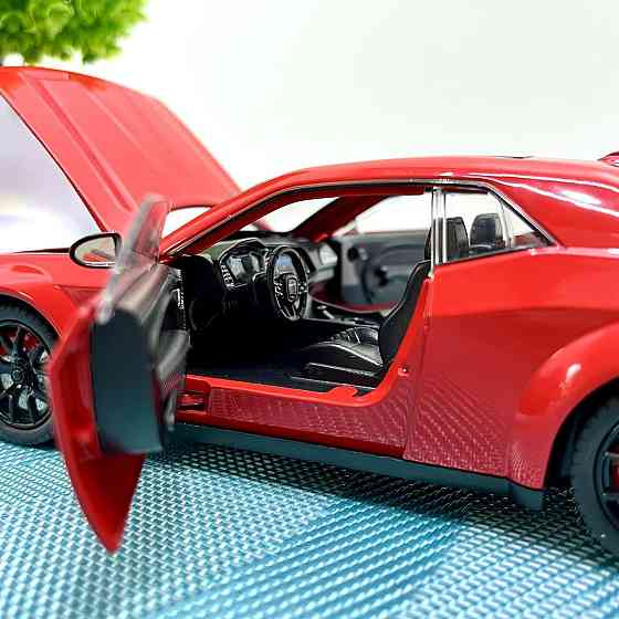 Машинка металева Авто Експерт Chevrolet Camaro 1:24 відчиняються двері капот багажник світло/звук Червона (GT-12099) Чернігів