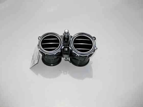 Mercedes-Benz  A2138307800 Вентиляційний дефлектор панелі приладів - торпеди центральний правий E-Class W213 Одесса