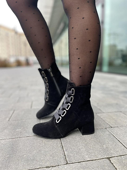 Nivelle Черевики жіночі NIVELLE чорні замша натуральна 38р. (5415/4030-4046) Коломия - фото 1