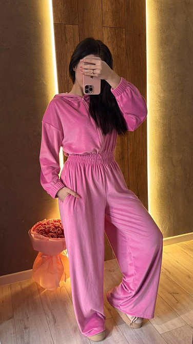 Жіночий стильний повсякденний комбінезон велюр плюш Барбі, 42/44 Одеса - фото 4