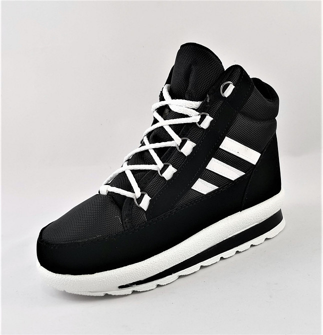 Зимові жіночі Кросівки на хутрі Чорні Снікерси в стилі Ad!das (розміри: 36) Дніпро - фото 7