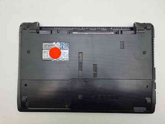 Ноутбук Asus x52s i5-2430M\4gb ddr3\0\ АКБ- (Б клас) Луцк