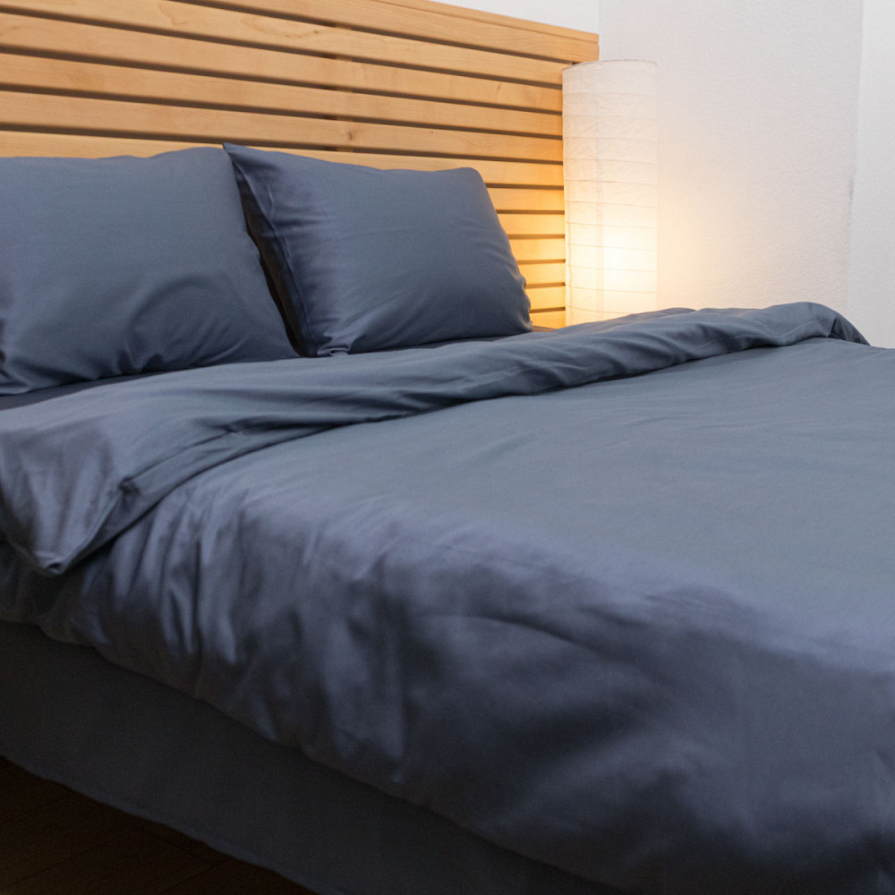 Комплект постельного белья полуторный Сатин Гладкий 135 г/м2 YouStar (Серый) 2 х 70х70 Сумы - изображение 3