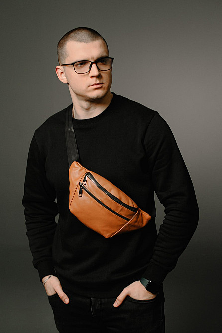 Чоловіча сумка-бананка на пояс з натуральної шкіри ST005 (Світло-коричнева) Суми - фото 1