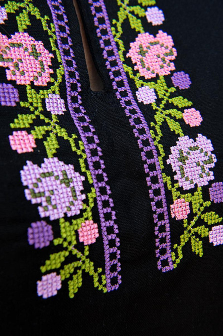 Вышиванка женская, льняная, черная, с длинным рукавом топ Киев - изображение 7