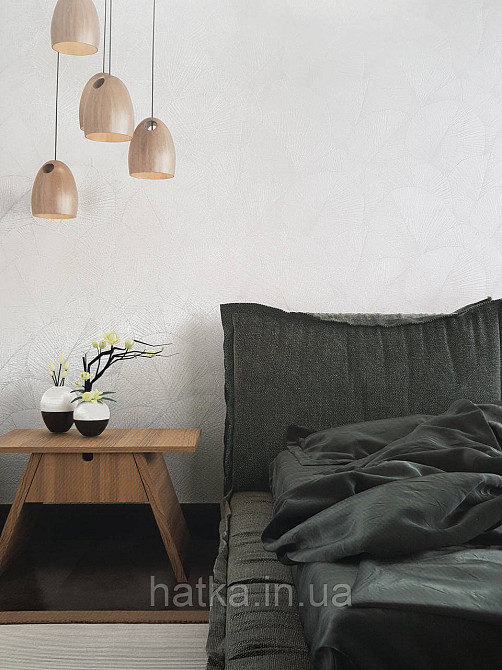 Обои виниловые на флизелине Marburg Kumano 1.06х10 листья белые с серебристым 3д лофт 34557 Киев - изображение 1