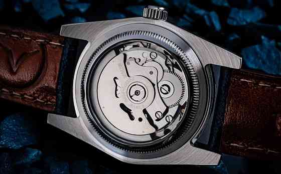 Ексклюзивний наручний жіночий годинник механічний коктейльний годинник. Київ