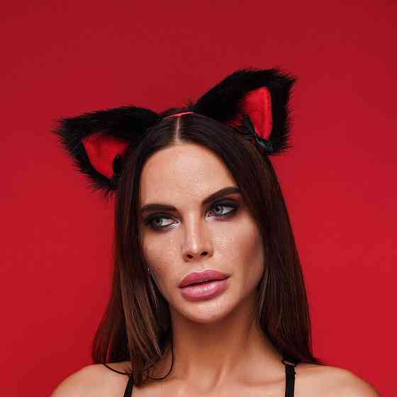 Меховые ушки кошки с бантиком, Черные с красным OKOVA, Черный Sex Aura Киев