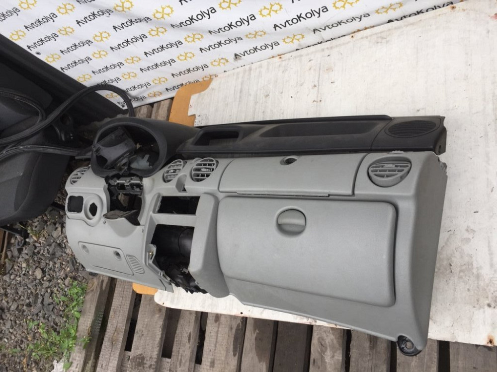 Панель салону передня (торпедо) Renault Kangoo 2003-2007 Ковель - фото 3