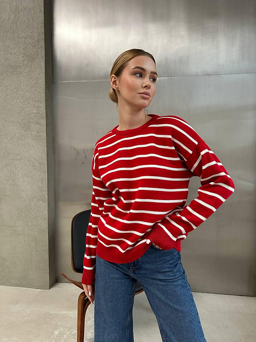 Жіночий базовий смугастий светр оверсайз вовна 70% акрил 30% Червоний Одеса - фото 1