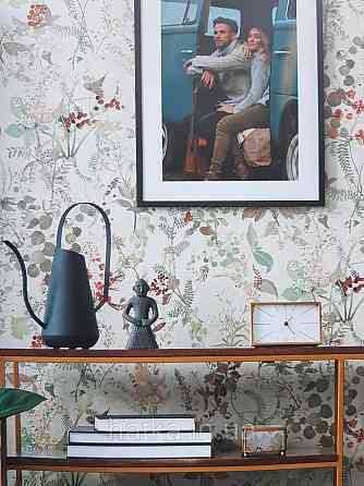 Шпалери вінілові на флізеліні AS creation The Bos 0.53х10 рослини листя квітів ягоди зелені на білому Київ