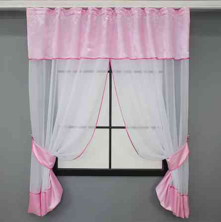 Кухонные шторы VR-Textil № 085к с ламбрекеном и подхватами белый с розовым 280х170 см (52-0847) Киев