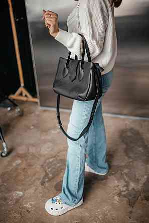 Сумка женская кожаная большая Луизианна черная 28*20*10 см, базовая черная сумка, стильная с Киев