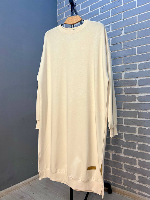 Сукня жіноча MY CITY 8211 спортивна середня довжина розрізи знизу резинка двунитка one size, молочний, one size Київ - фото 15