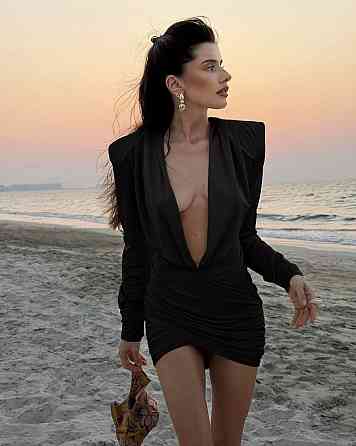 Жіноча приваблива вечірня сукня з драпіруванням Одеса