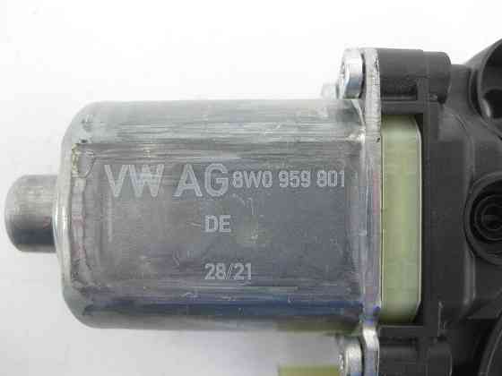 VAG  8W0959801 Ел.двигун склопідйомника правий Одеса