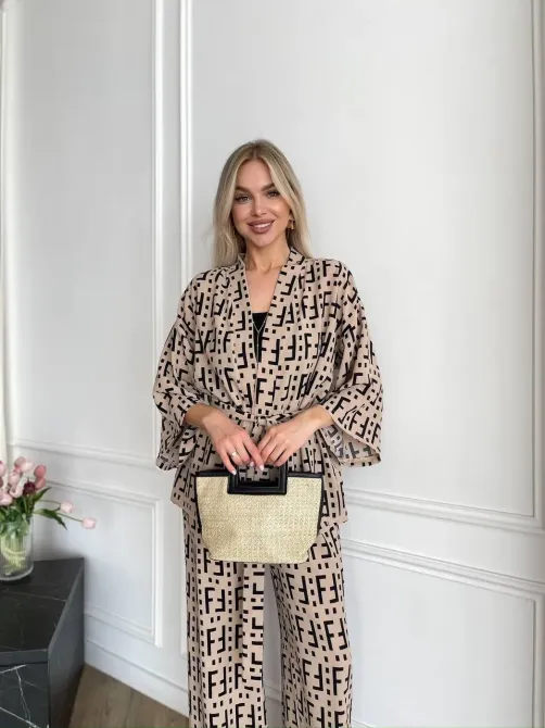 Легкий и стильный костюм Одесса - изображение 4