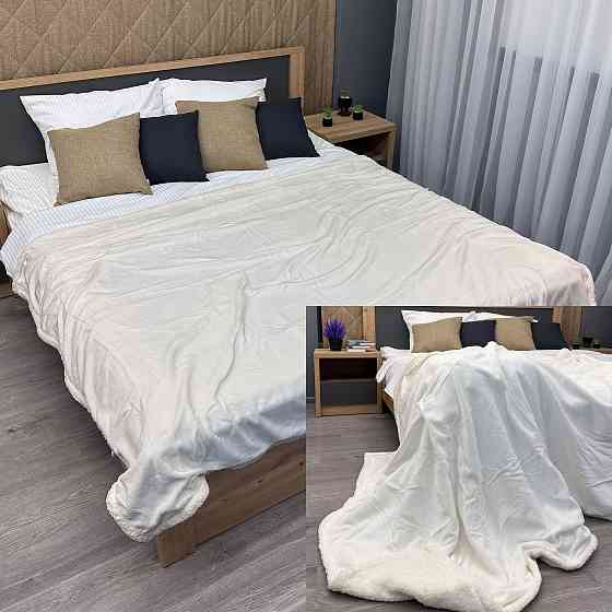 Плед двосторонній 155х200 см (+-5см) із штучною овчиною Молочний (87-064) Київ