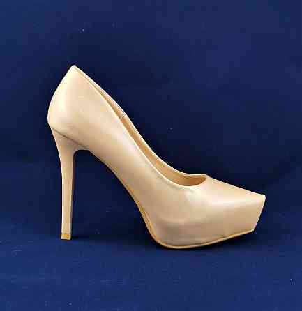 Жіночі Бежеві Туфлі на Каблуку Шпильке Лакові Модельні (розміри: 36,37,38,39,40) - 16-5 Дніпро