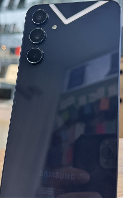 Смартфон Samsung a55 G5 256Gb. NEW. Киев - изображение 4