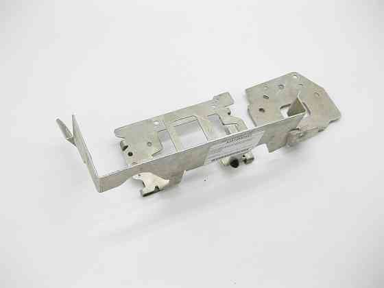 Mercedes-Benz  A2215452647 Алюмінієвий кронштейн блоку парктроників та блоку закриття кришки багажника Одеса