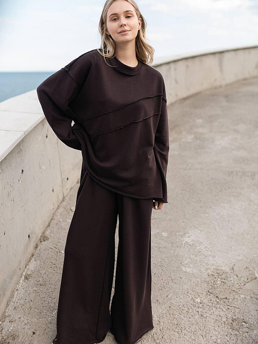 Женский стильный оверсайз костюм двойка: кофта и штаны турецкая трехнить петля пенье Одесса - изображение 1