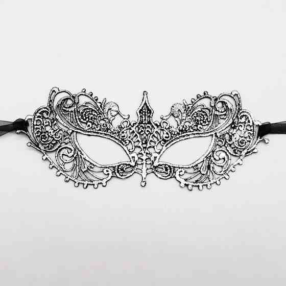 Маска на карнавал 20 на 7 см серебристый Киев