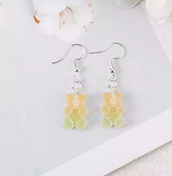 Сережки мишки, цвет желтый + салатовый - размер мишки 1,7см, смола Киев - изображение 1