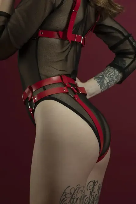 Гартери Feral Feelings - Belt Briefs, трусики, натуральна шкіра, колір червоний Львов - изображение 2