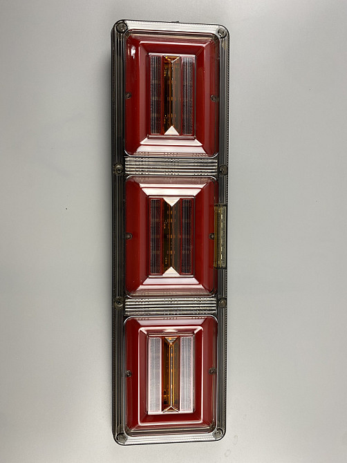 Задній світлодіодний LED ліхтар універсальний, задня фара додаткове світло 39 діодів Мукачево - фото 1