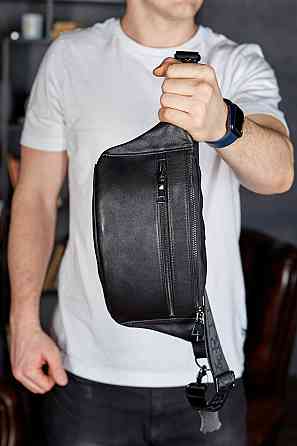 Сумка на пояс мужская бананка кожаная поясная из натуральной кожи черная Киев