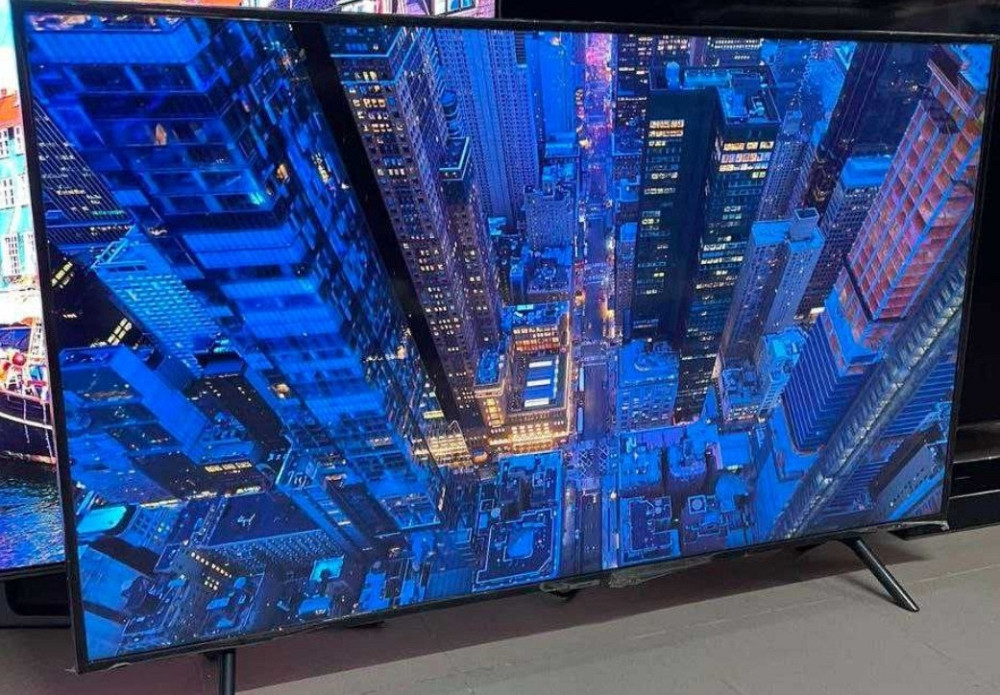 Телевизор Безрамный: 75