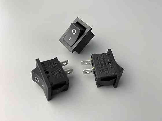 Перемикач клавішний чорний,15 мм 21 мм, 2 ніжки Мукачево