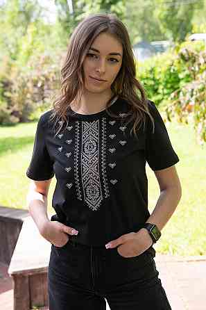 Вышиванка женская с коротким рукавом, черная хлопок топ Киев