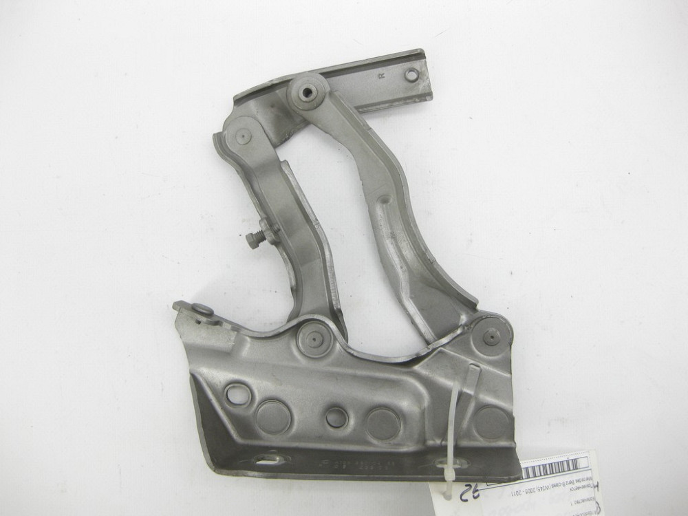 Mercedes-Benz  A1698800428 Права петля капота B-class W245 Одеса - фото 1