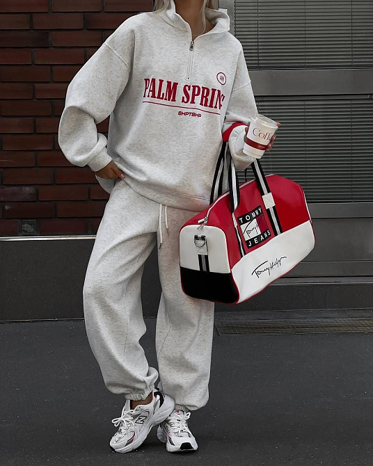 Жіночий теплий прогулянковий костюм двійка у спортивному стилі тринитка на флісі Одеса - фото 1