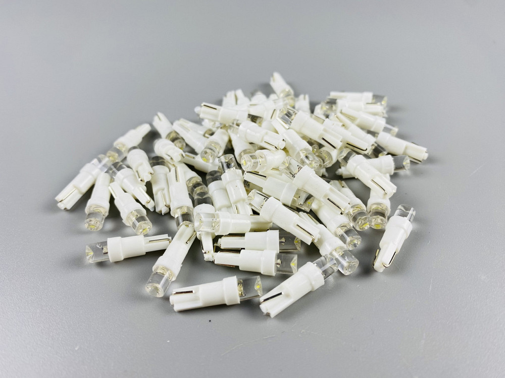 Лампа LED робоче світло 12V цоколь T5 для внутрішнього освітлення авто, лампа на панель приладів Мукачево - фото 1