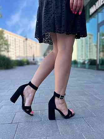 Nivelle Босоніжки жіночі чорні з натуральної замші NIVELLE 1895/9510-9548 на підборах / Зручні Коломия