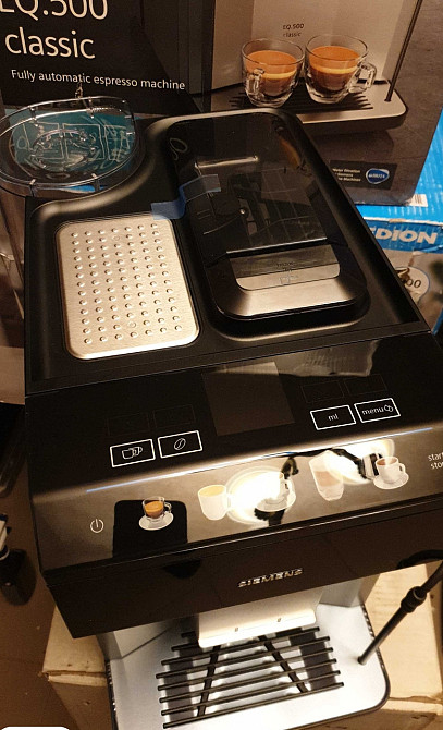 Кофемашина SIEMENS EQ  500 +подарок (новая в упаковке из Германии) Киев - изображение 1