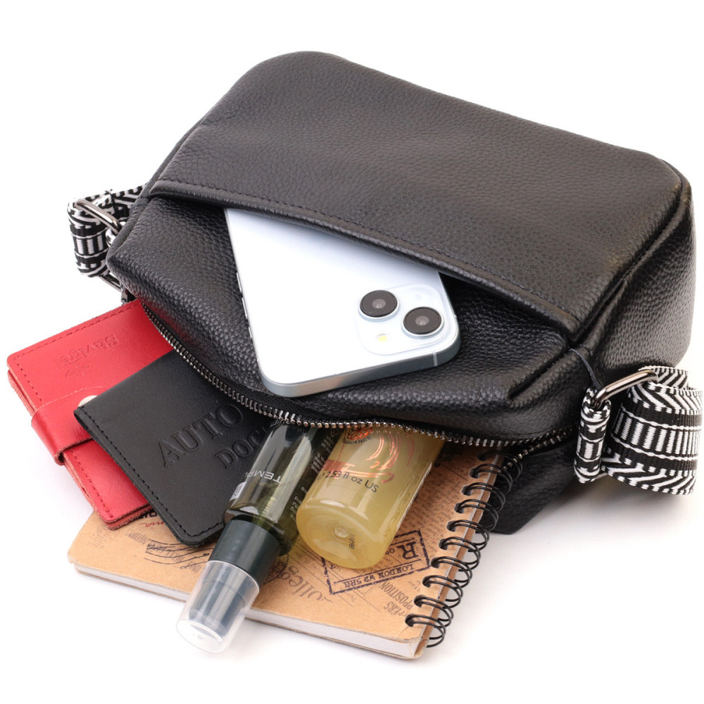 Сумка на одне відділення в класичному кольорі з натуральної шкіри Vintage 22606 Чорна Київ - фото 10